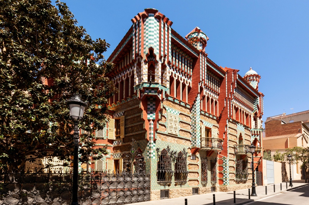 Экскурсия по Casa Vicens знаменитого Антонио Гауди